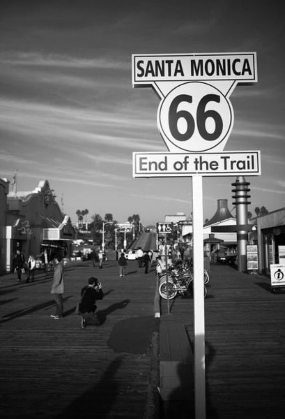 0 Santa Monica Route 66.jpg