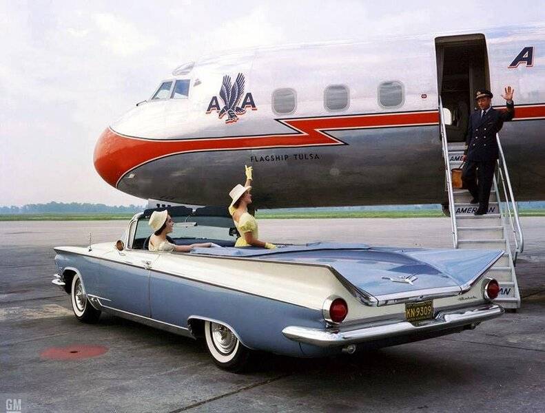 00 American Airlines & 59 Buick.jpg