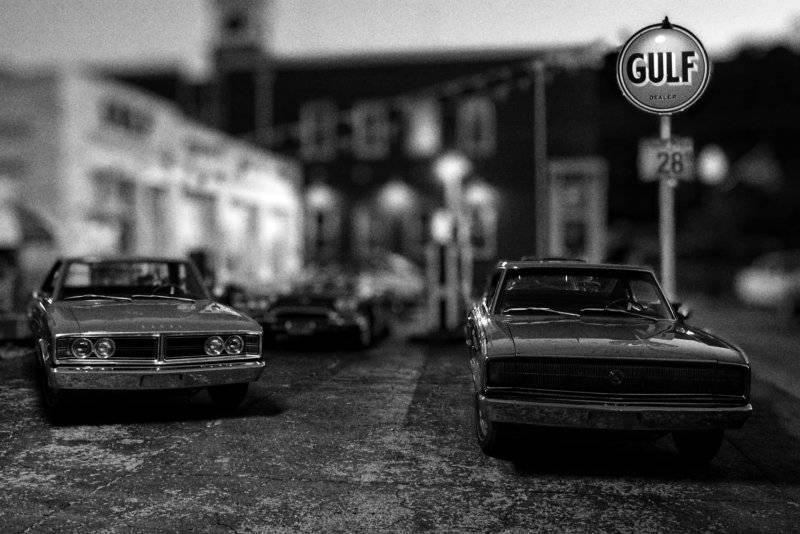 00000 Mopars B&W.jpg