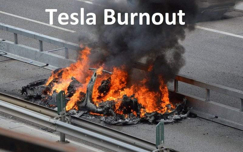 0000000 Tesla Burnout.jpg