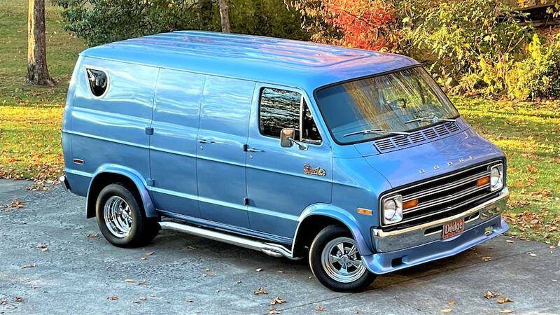 001-1977-dodge-street-van-b5-blue-finished.jpg?fit=around%7C770:481.jpg