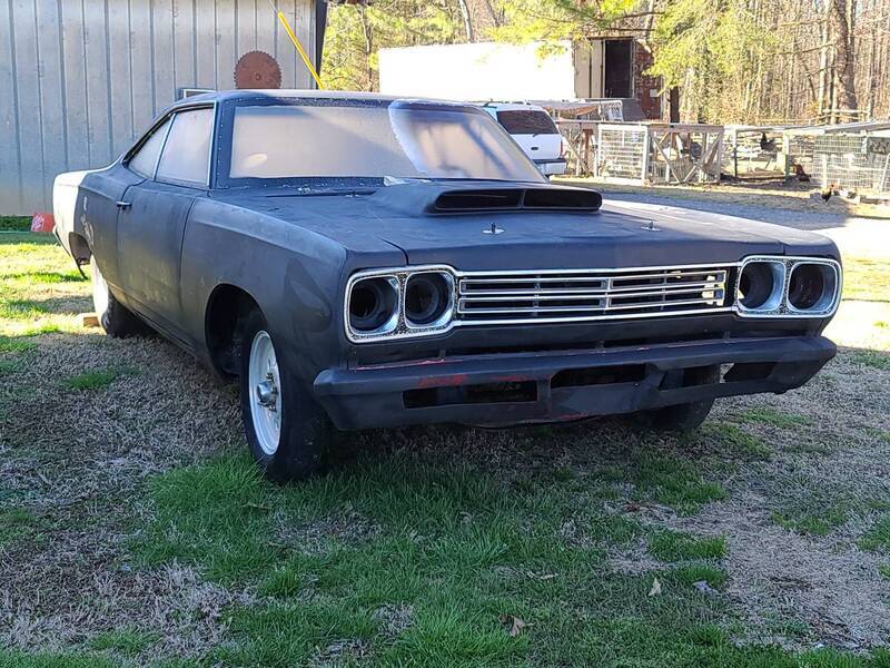 Craigslist 69 Roadrunner drag car for sale. Not mine just cool