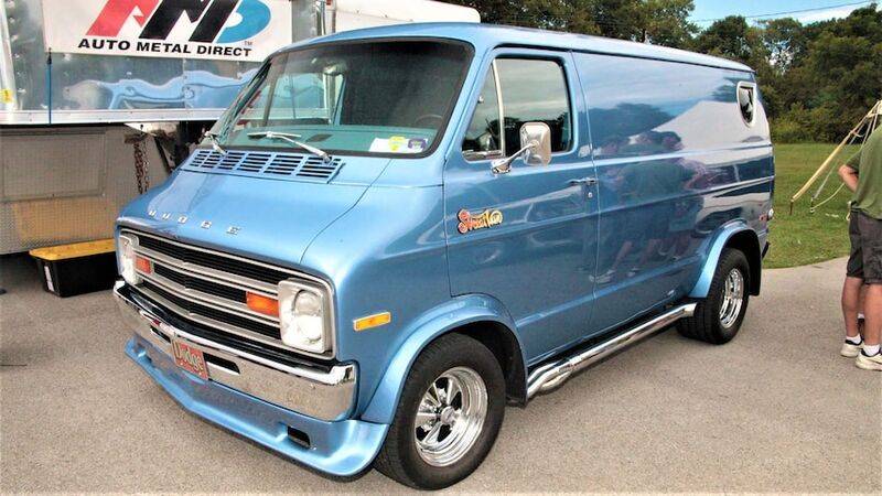 014-1977-dodge-street-van-at-holley-moparty.jpg?fit=around%7C770:481.jpg