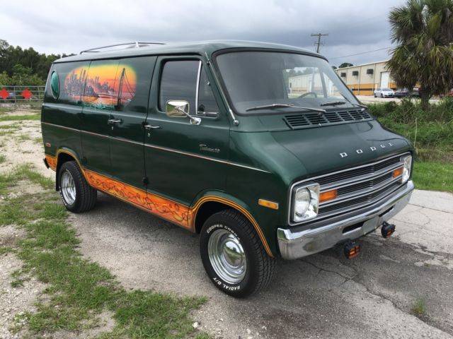 1-start-no-reserve-barn-find-custom-dodge-van-41k-b100-tradesman100-225-pics-4.jpg