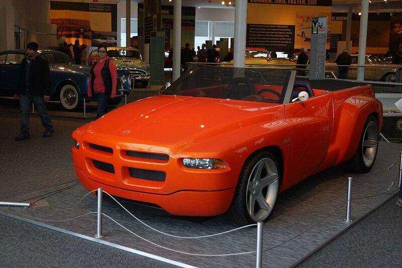 1024px-1997_Dodge_Sidewinder_Concept_%2831658894891%29.jpg