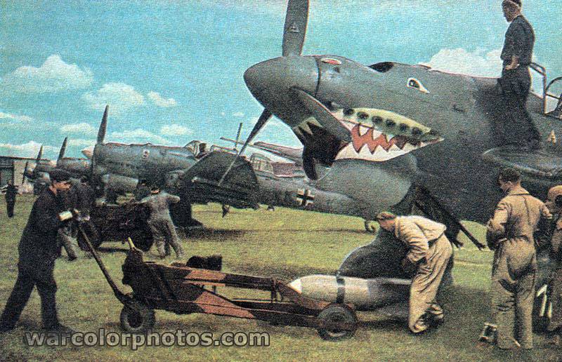 12-junkers-ju-87-stuka.jpg