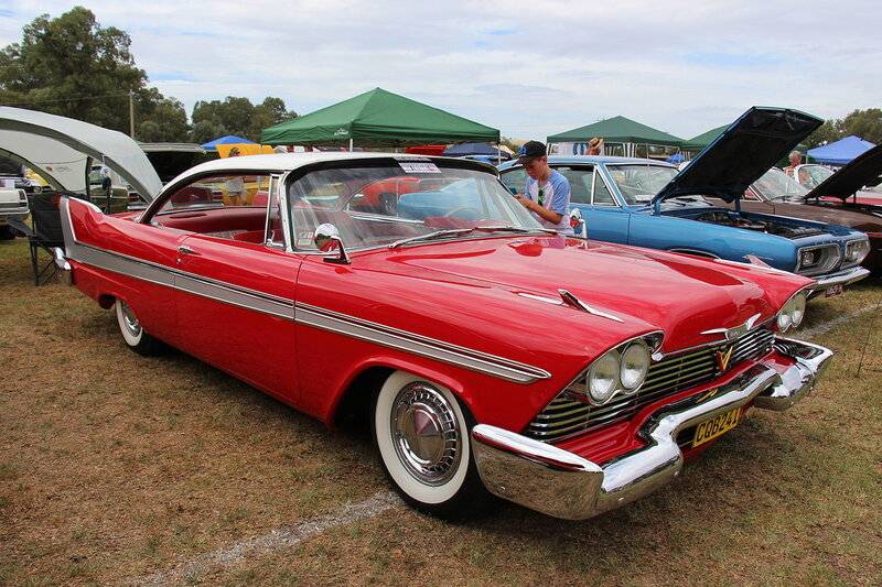 1280px-1958_Plymouth_Belvedere_2_door_Hardtop_(13471654503).jpg