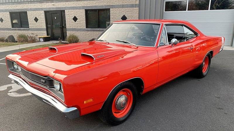 150 '69 Hemi Super Bee.jpg