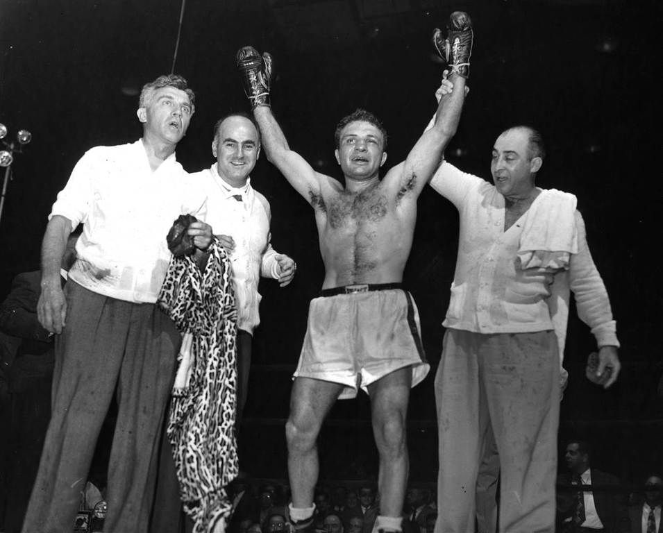 170920-jack-lamotta-obit-se-1137p_d2647633fa86ad6c3c055d9585b9dd6b.nbcnews-ux-2880-1000.jpg