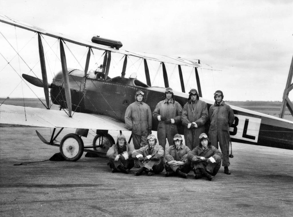 1924_royal_canadian_air_forcepicture.jpg