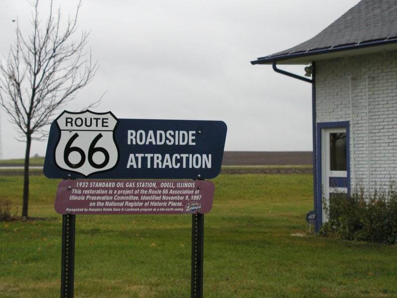 1932 Standard Oil Station, O'Dell, Illinois #1.JPG