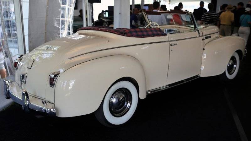 1940 Chrysler New Yorker Highlander convertible.jpg