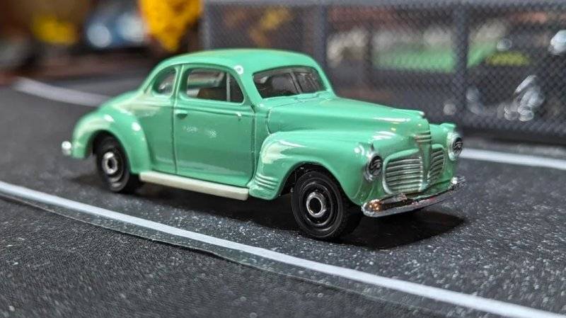 1941-plymouth-coupe-matchbox 2a.jpg