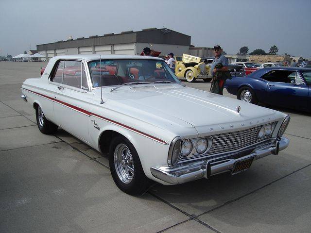 1963 Plymouth Fury.jpg