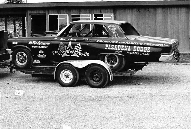 1965 AWB Coronet - Chuck Grimsley's Rebel Hemi Rouser at Ted De Tar's.jpg