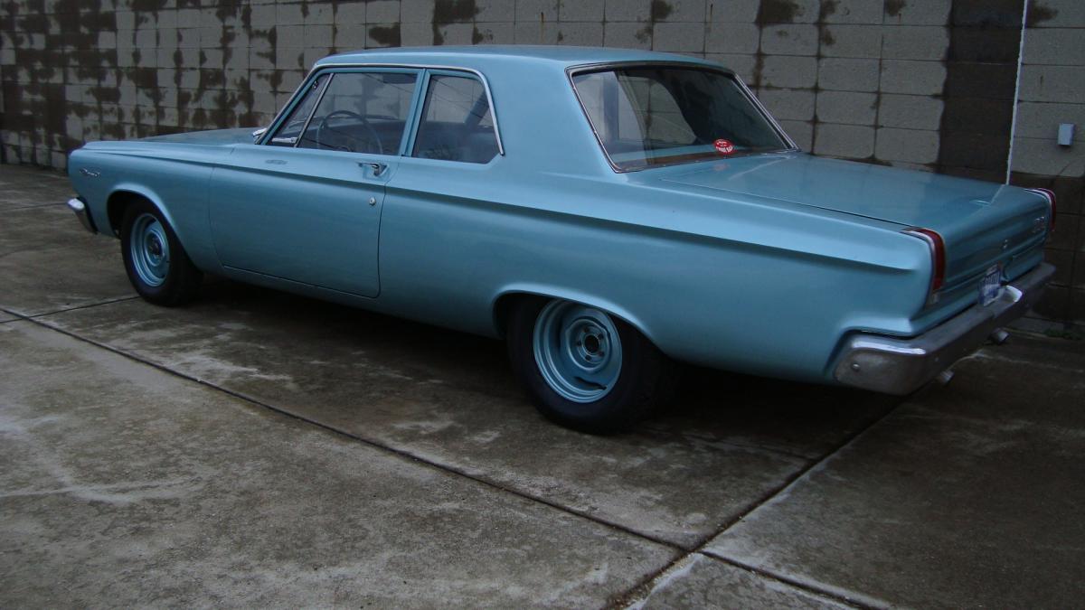 1965 dodge coronet 4 door