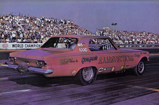 1966 gene snows dart funny car.jpg