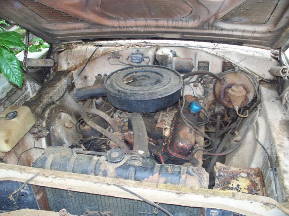 1966 plymouth 006 engine.jpg