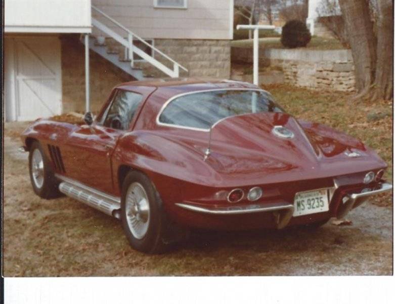 1966427Vette_zps0d5c098b.jpg