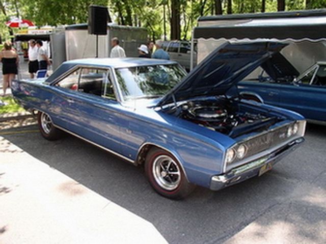 1967 Coronet RT - Hemi.jpg