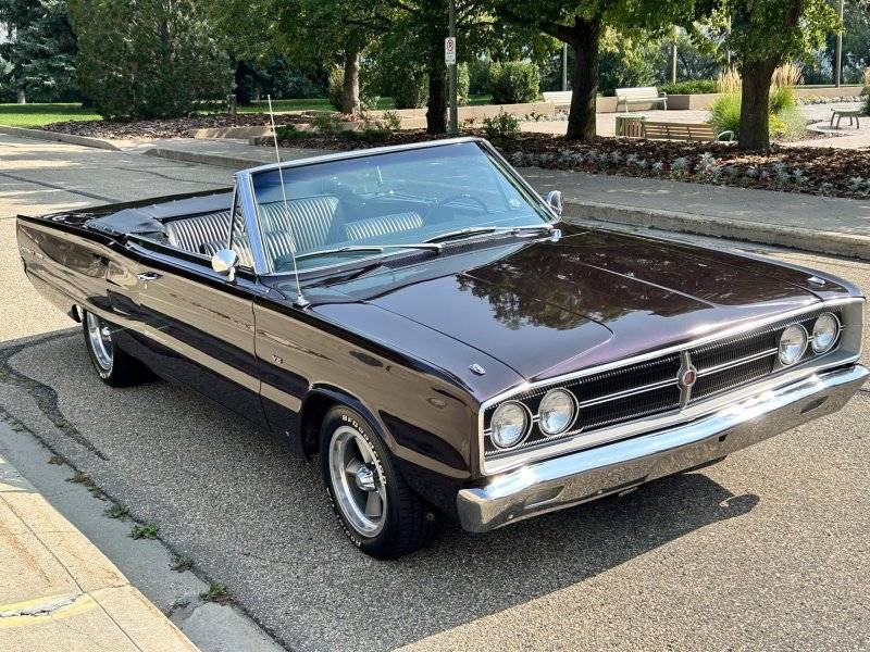 1967 Dodge Coronet 500 exterior front right.jpg