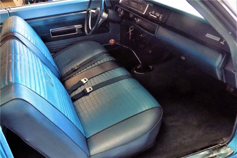 1968 road runner blue interior 2.jpg