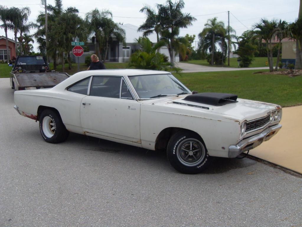 1968 Roadrunner 8-25-10 013.jpg