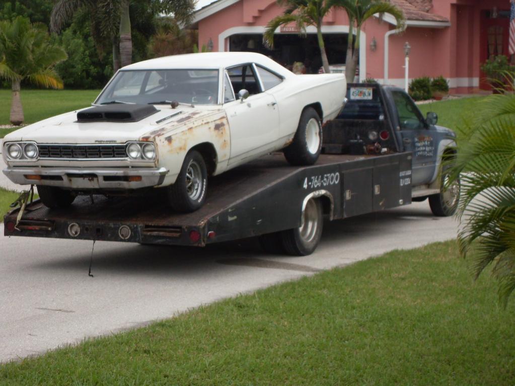 1968 Roadrunner 8-25-10 021.jpg