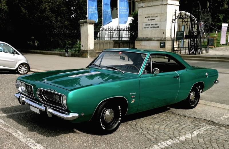 1968_Plymouth_Barracuda_%28Notchback%29.jpg