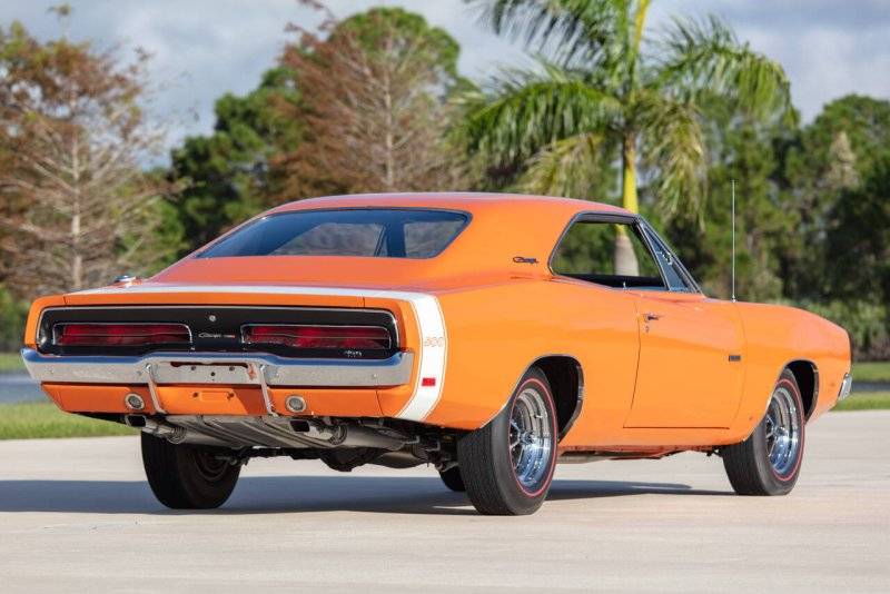 1969-dodge-hemi-charger-500-8.jpg