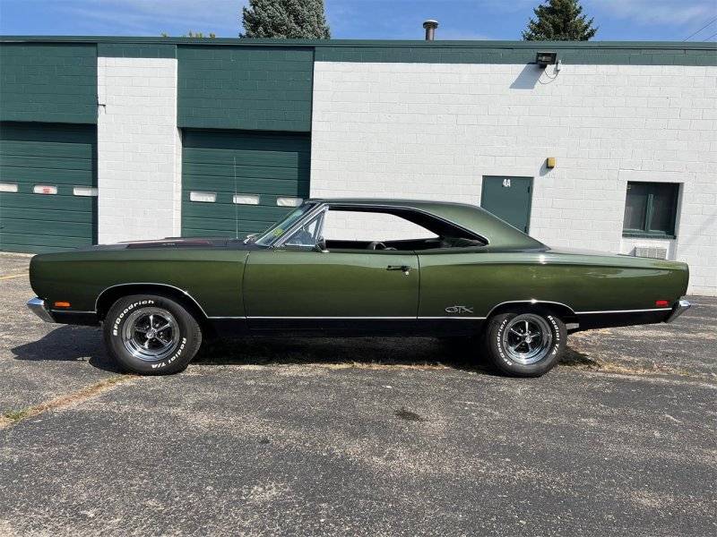 1969-gtx-721 trans hardtop F8 green super track pack.jpg