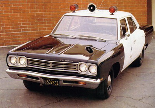 1969 PlymouthBelvedere Police car.jpg