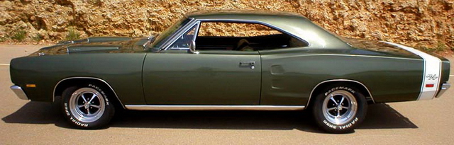 1969 Super Bee dark green white tail stripe #2.jpg