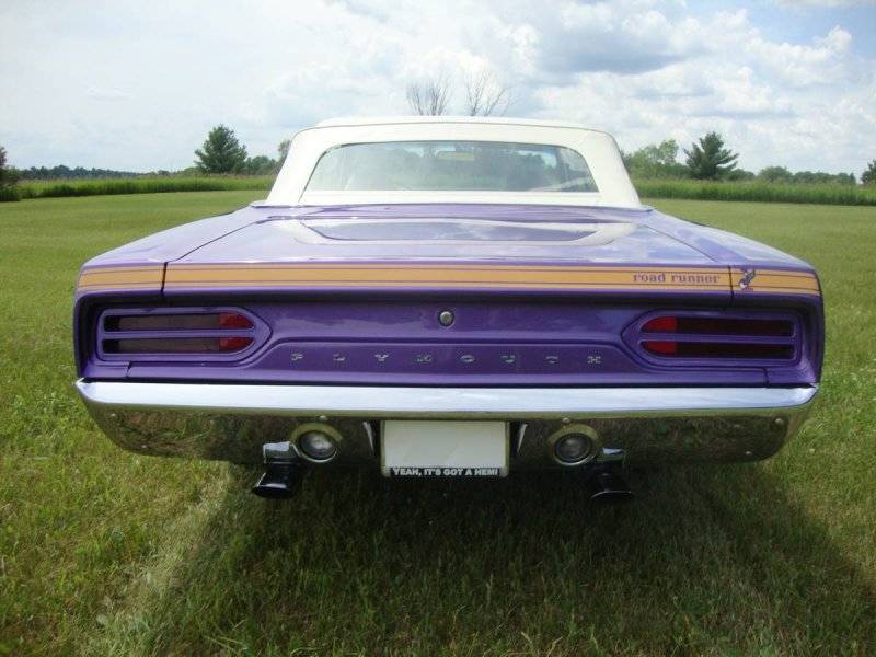 1970-plymouth-road-runner rear gold.jpeg