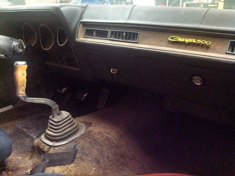 1971 Dodge Charger 500 interior pistol grip shifter dash nameplate copy.JPG