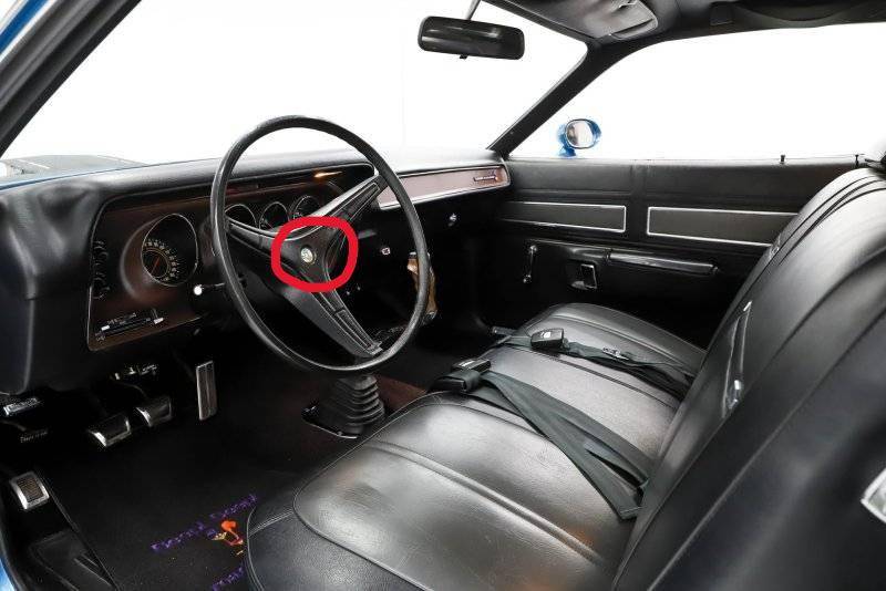 1971-plymouth-road-runner Steering Wheel Edited.JPG