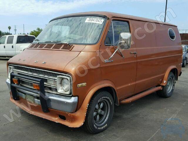 1976-Dodge-Van-front-left-35847847.jpg