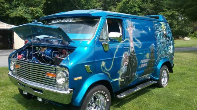 1977-dodge-b20-van-shorty-full-custom-6.jpg