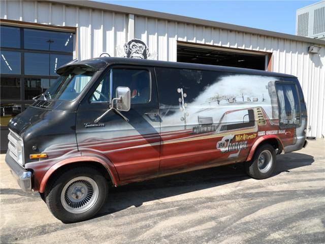 1977-dodge-conversion-van-mr-norms-by-gas-monkey-garage-on-fast-n039-loud-4.jpg