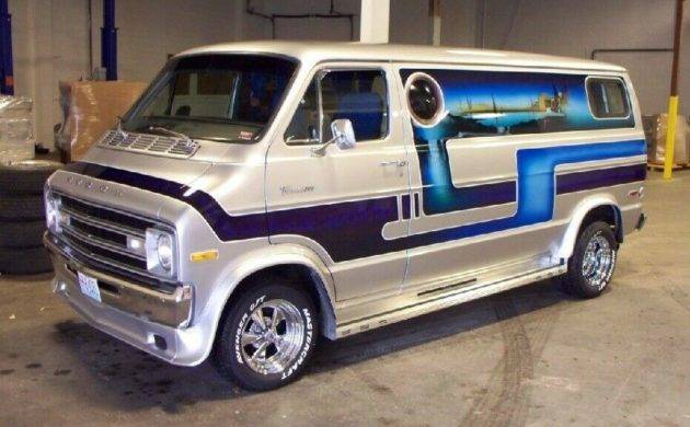 1977-Dodge-Custom-B200-Van-630x390.jpg