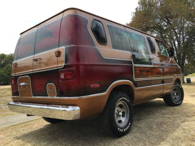 1977-dodge-original-factory-produced-lrp-woodsman-9.jpg