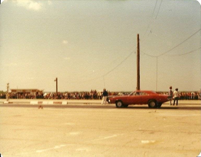 1977charger.jpg