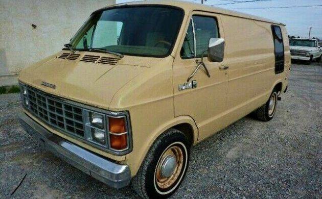 1981-Dodge-Ram-Van-630x390.jpg