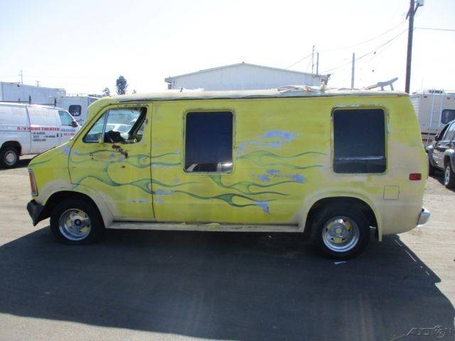 1983-dodge-ram-van-b250-used-52l-v8-16v-automatic-no-reserve-8.jpg