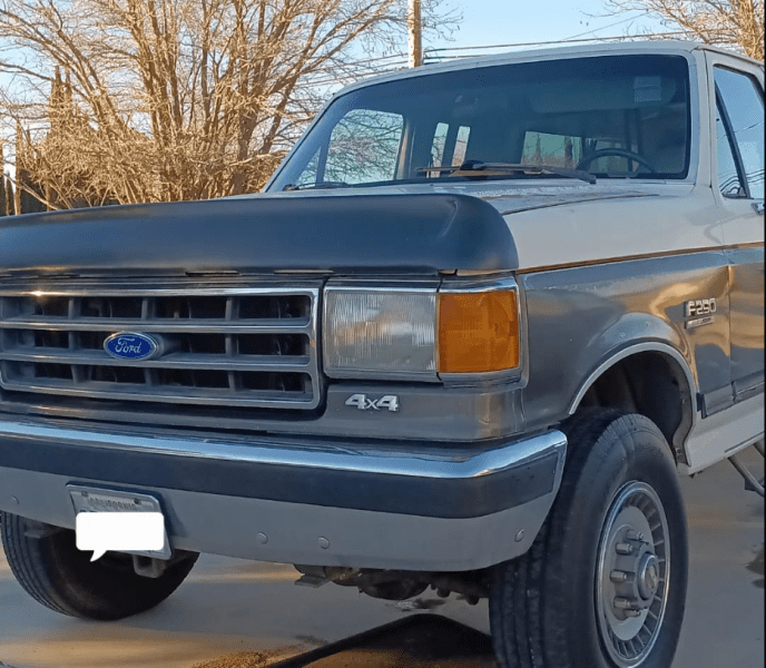 1990 F250  XLT Lariat  1.png