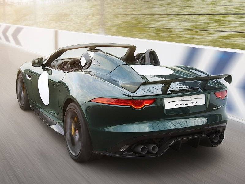 2015 Jaguar F-Type Project-7 Roadster British Racing Green #2 rear.jpg