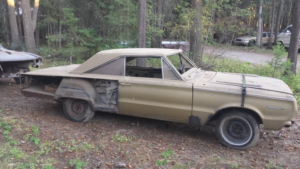 File:1967 Plymouth Belvedere 2 door Hardtop (15749649749).jpg