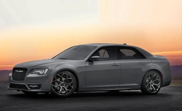 2017 Chrysler 300S Sports Appearance Package #1.jpg