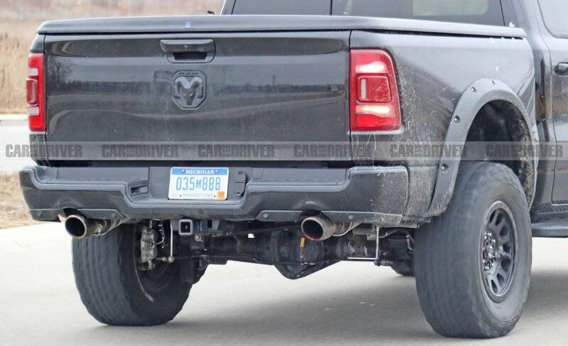 2020 Ram 1500 Rebel TRX prototype rear Dana-60 & trailer hitch.jpg