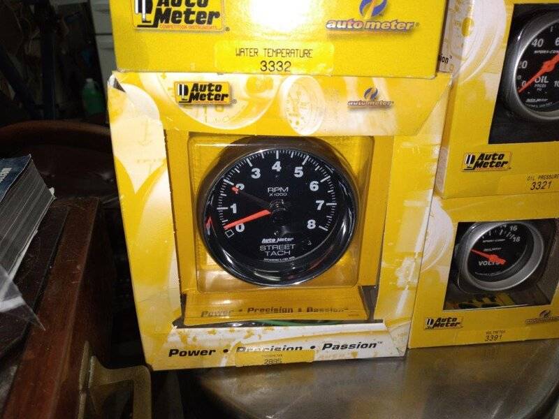 SOLD - AutoMeter Street Tach & Sport Comp Gauge Set & Pods/Cups